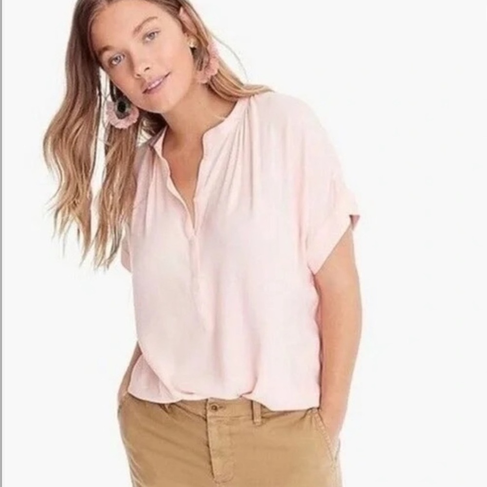 J.Crew Point Sur Drapey Popover Button-Up Top in Light Peach Size Small
